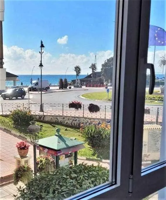 XVI Apartamentos Morales & Arnal Estepona